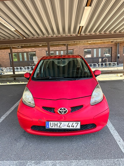 Toyota Aygo 5 of 10