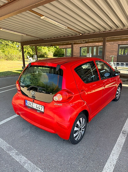 Toyota Aygo 4 of 10