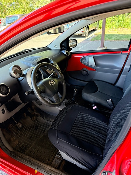 Toyota Aygo 9 of 10