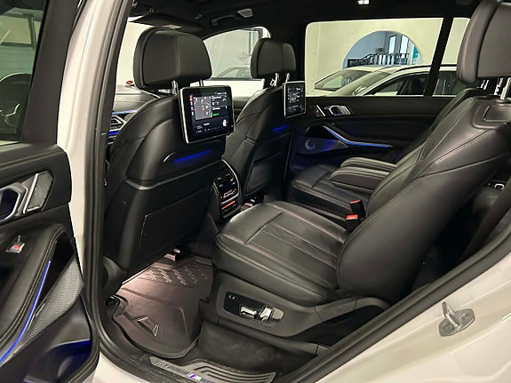 BMW X7 16 of 26