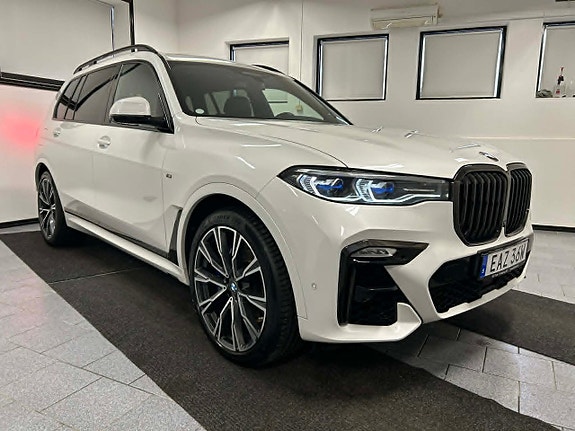 BMW X7 4 of 26
