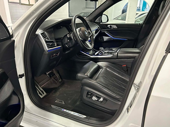 BMW X7 9 of 26