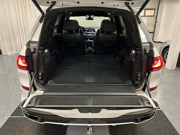 BMW X7 18 of 26
