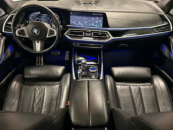 BMW X7 11 of 26