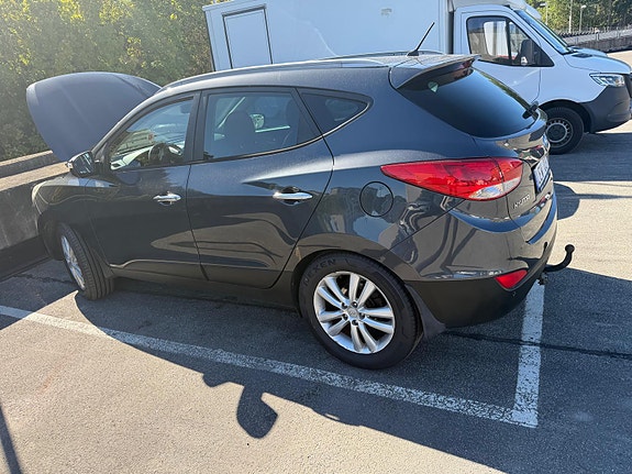 Hyundai ix35 3 of 10