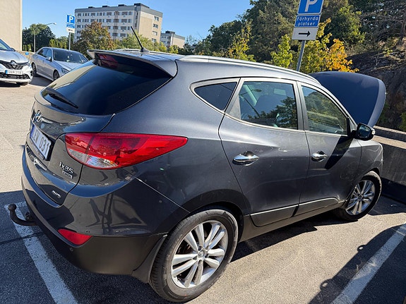 Hyundai ix35 4 of 10