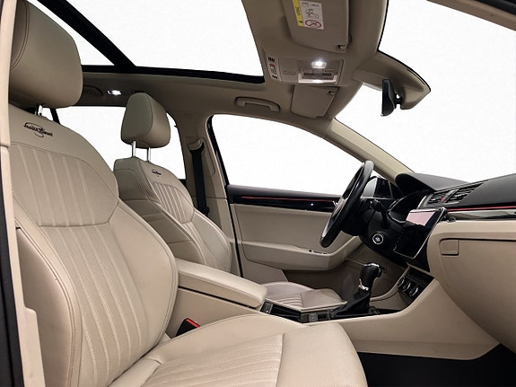 Skoda Superb 29 of 30