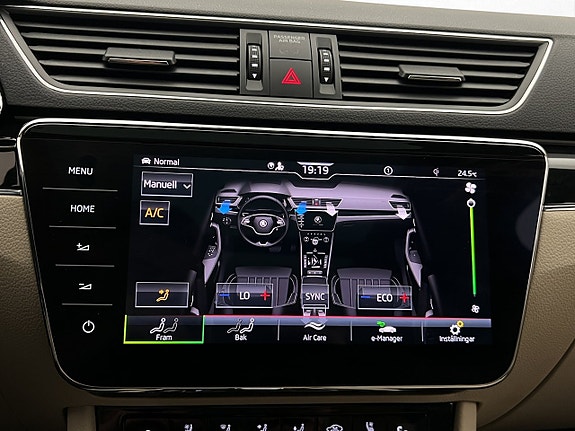 Skoda Superb 24 of 30