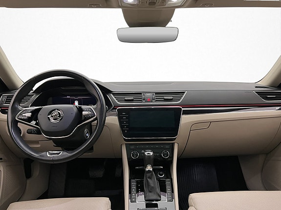Skoda Superb 15 of 30