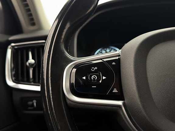 Volvo V90 Cross Country 19 of 30