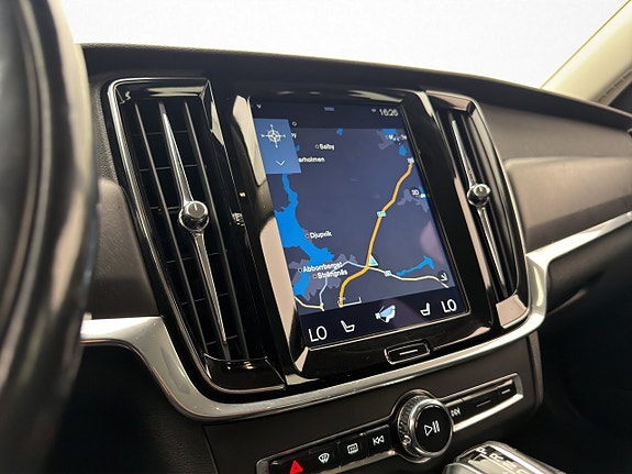 Volvo V90 Cross Country 23 of 30