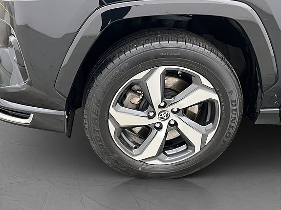 Toyota RAV4 29 of 30