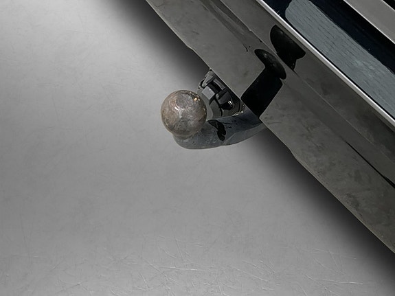 Toyota RAV4 9 of 30
