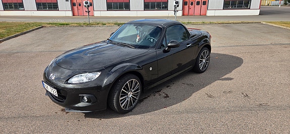 Mazda MX-5 4 of 11