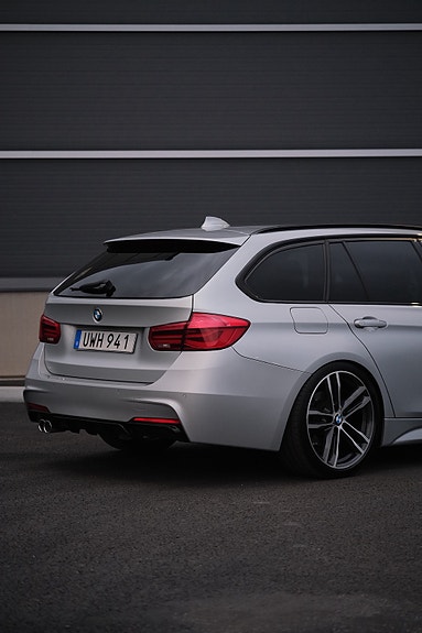 BMW 320d 7 of 9