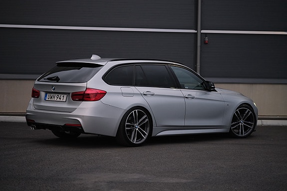BMW 320d 5 of 9