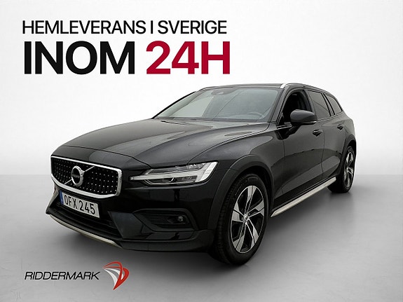 Volvo V60 Cross Country 3 of 30