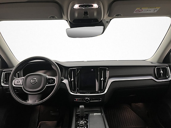 Volvo V60 Cross Country 13 of 30