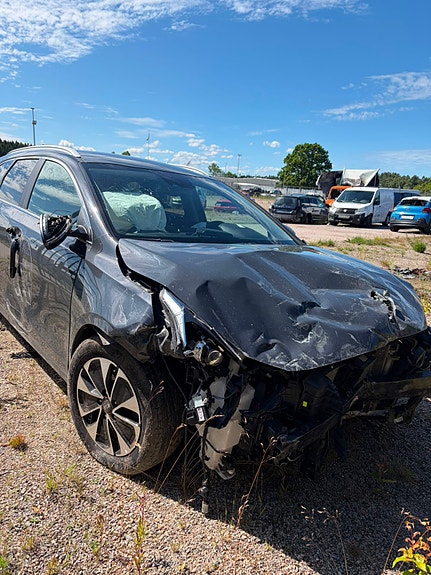 Kia Ceed 3 of 4