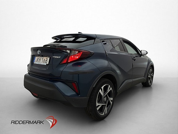 Toyota C-HR 6 of 27