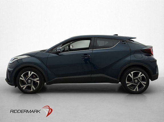 Toyota C-HR 2 of 27