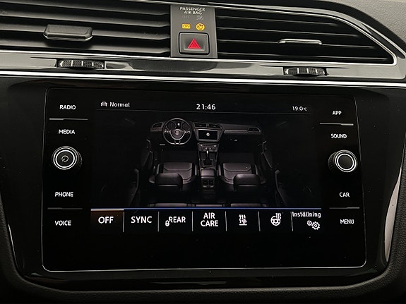 Volkswagen Tiguan 17 of 28