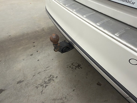 Volkswagen Passat Alltrack 8 of 28