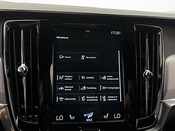 Volvo V90 21 of 30