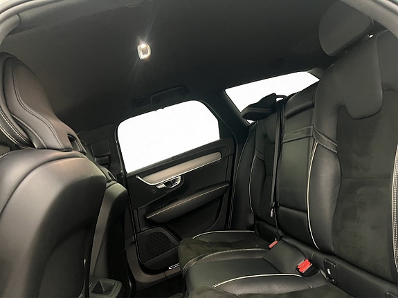Volvo V90 11 of 30