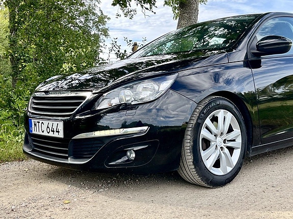 Peugeot 308 SW 5 of 12