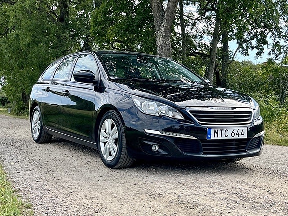 Peugeot 308 SW 3 of 12