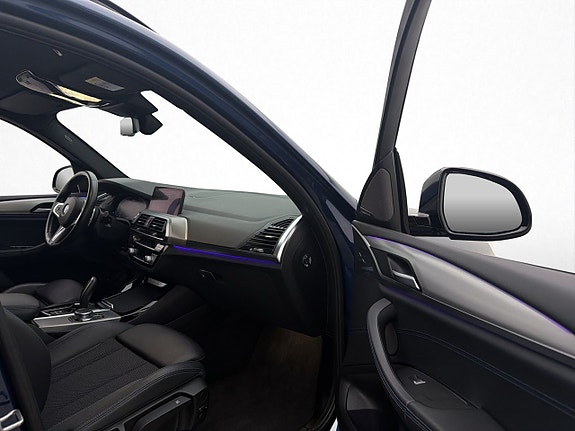 BMW X3 25 of 30