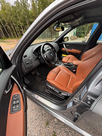 BMW X3 7 of 13