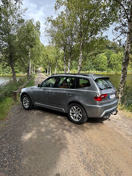 BMW X3 2 of 13