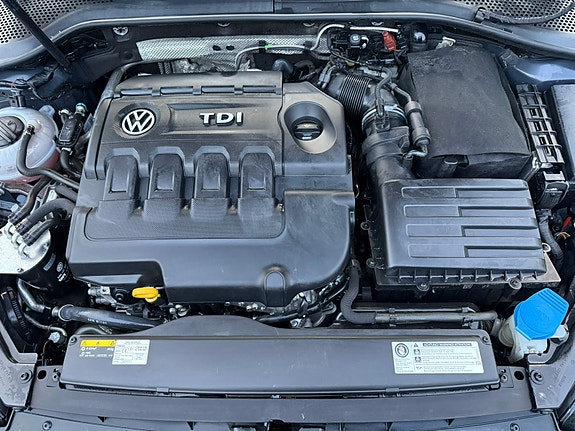 Volkswagen Golf Alltrack 12 of 13