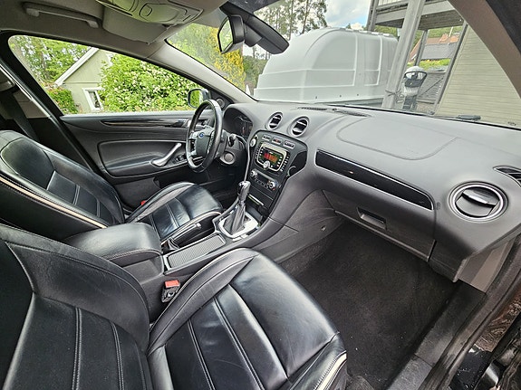 Ford Mondeo 9 of 14