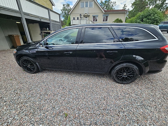 Ford Mondeo 4 of 14