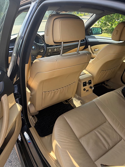 BMW 530xd 5 of 5