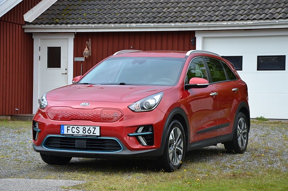 Kia e-Niro 2 of 7