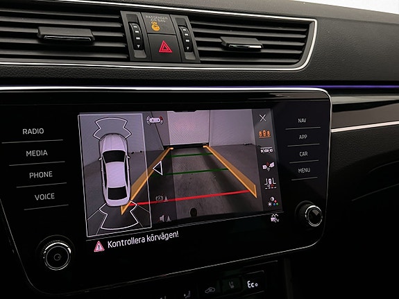Skoda Superb 23 of 30