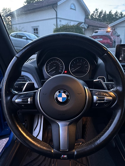 BMW M235i 12 of 12