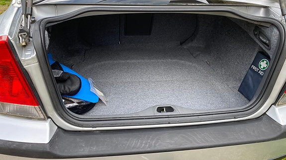 Volvo S60 11 of 12