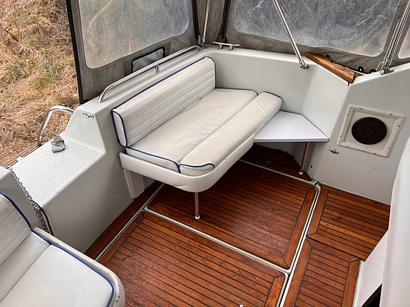 Chris-Craft 284 Amerosport 5 of 9