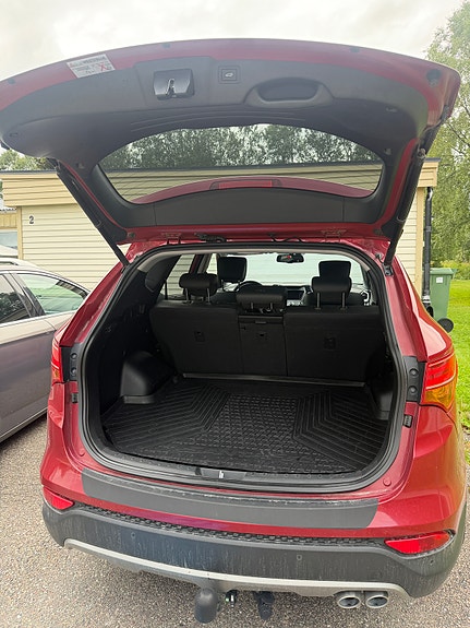Hyundai Santa Fe 11 of 19