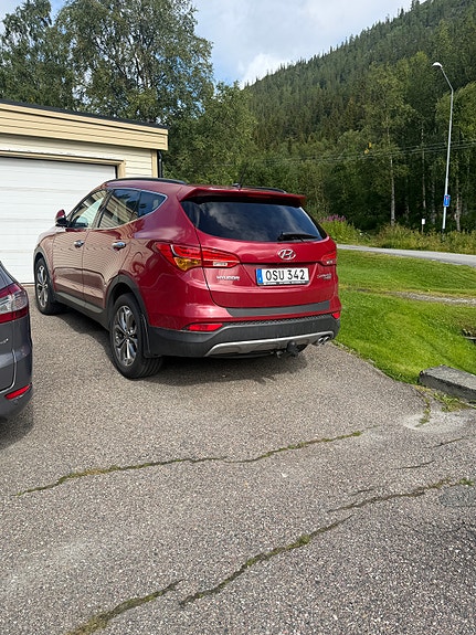 Hyundai Santa Fe 3 of 19