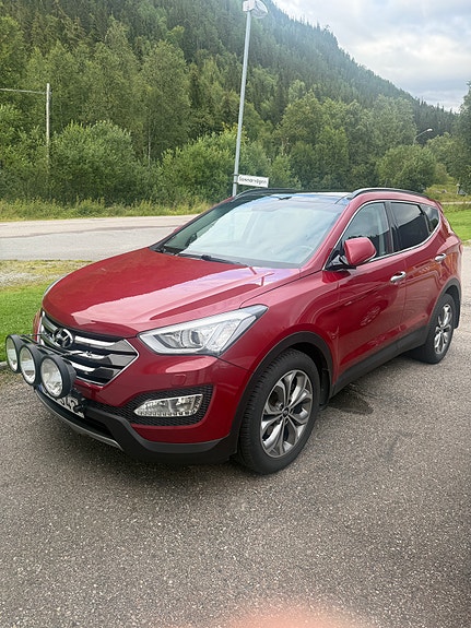 Hyundai Santa Fe 2 of 19