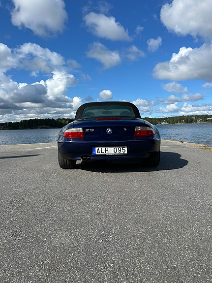 BMW Z3 3 of 10