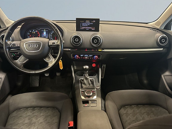 Audi A3 8 of 21
