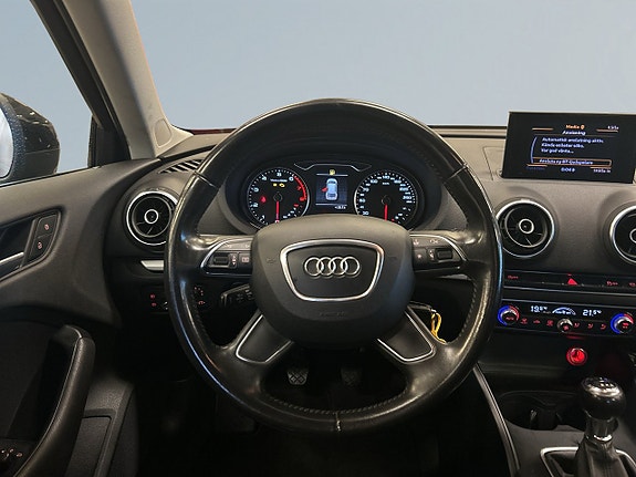 Audi A3 9 of 21