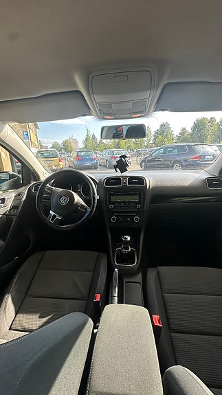 Volkswagen Golf VI 9 of 11